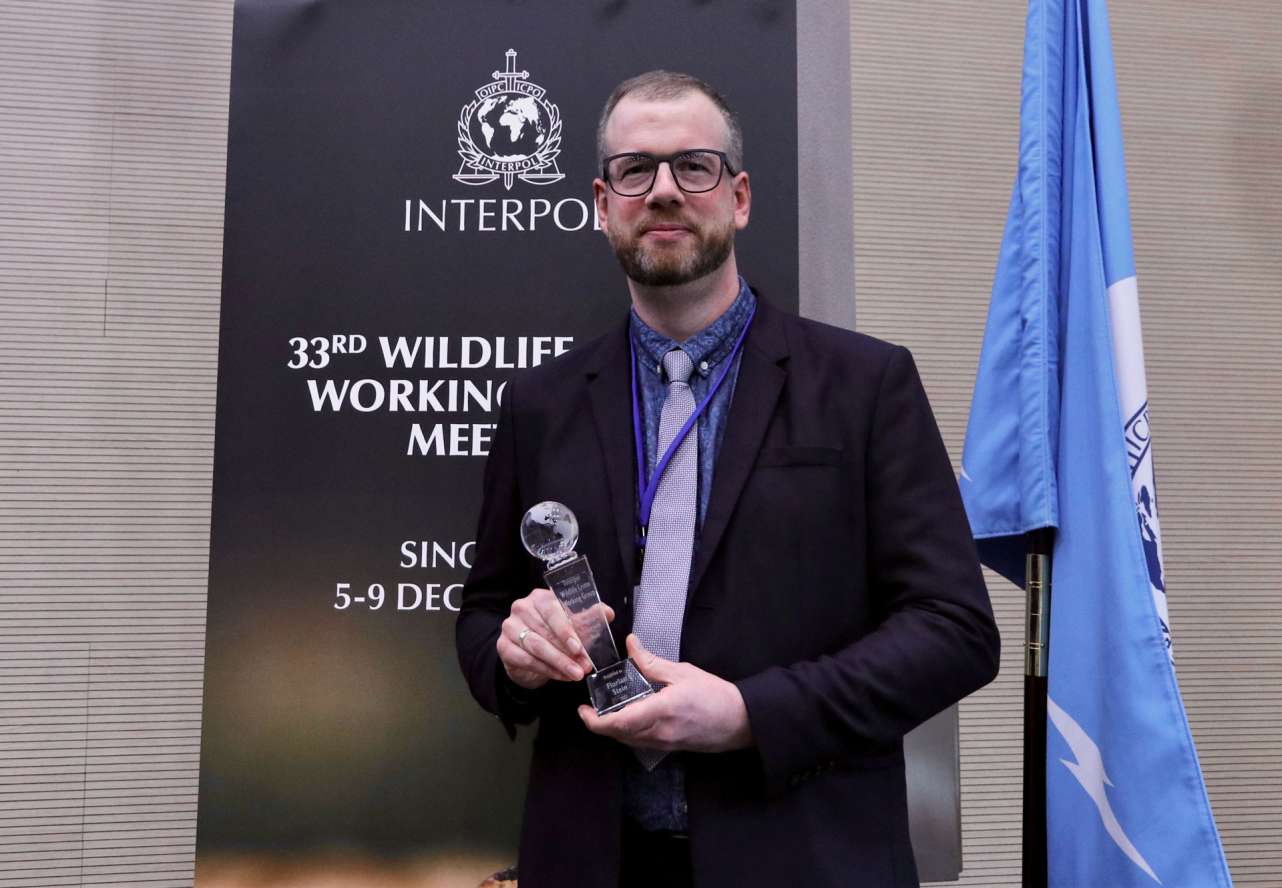 DAFV-Mitarbeiter Florian Stein erhält Interpol-Award „Partnerschaft für den Naturschutz“